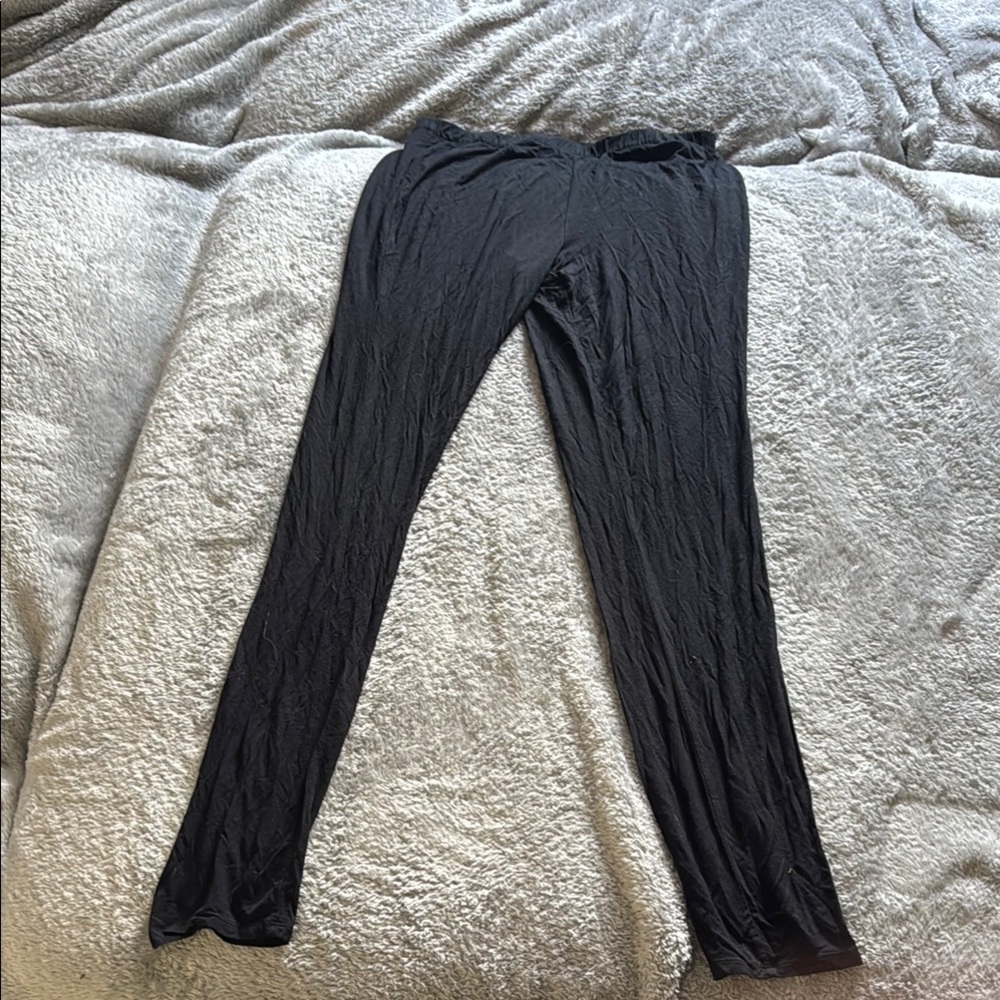 NATORI size medium Black Stretch pj pants